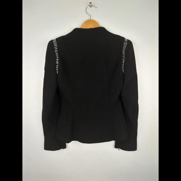 [SOLD] NWT 2004 ALEXANDER MCQUEEN Sz Women IT 40 US 4 Black White Stitch Jacket - Picture 9 of 12